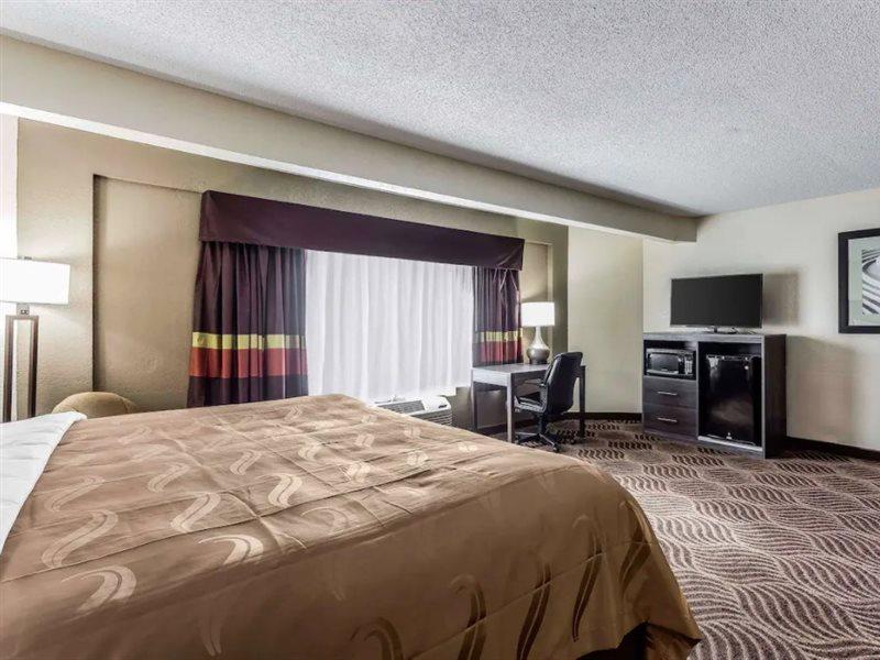 Quality Inn & Suites Salisbury Eksteriør billede