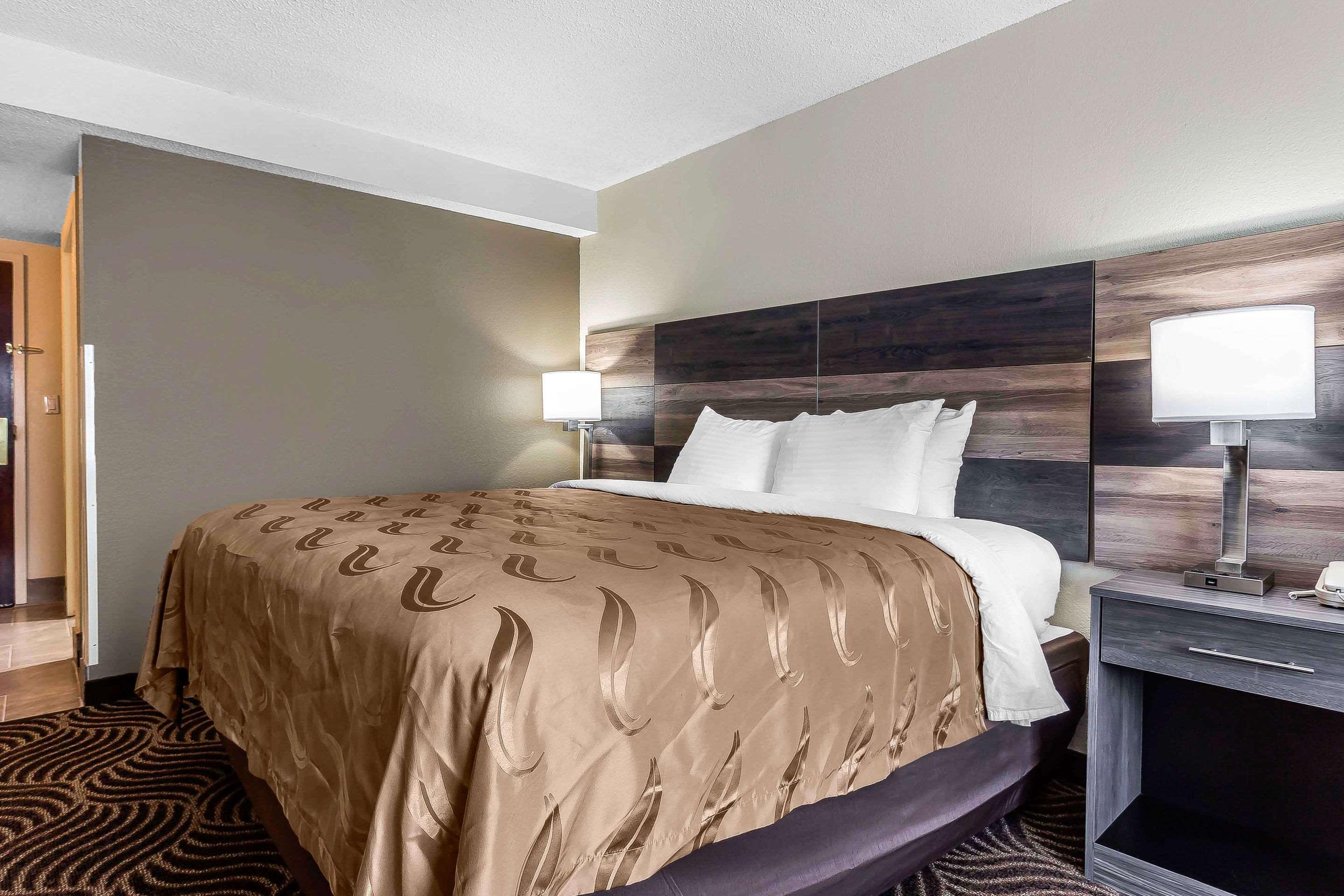 Quality Inn & Suites Salisbury Eksteriør billede